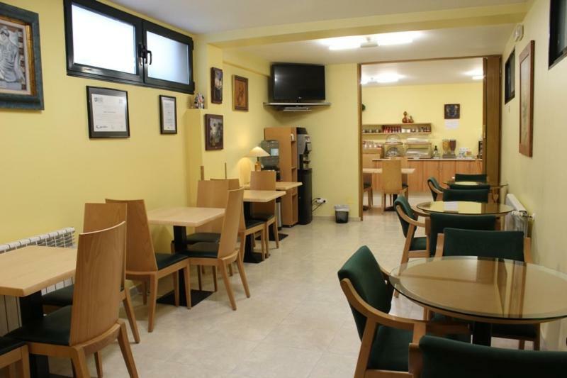 Hotel Casa Benilde Palas de Rei Екстериор снимка